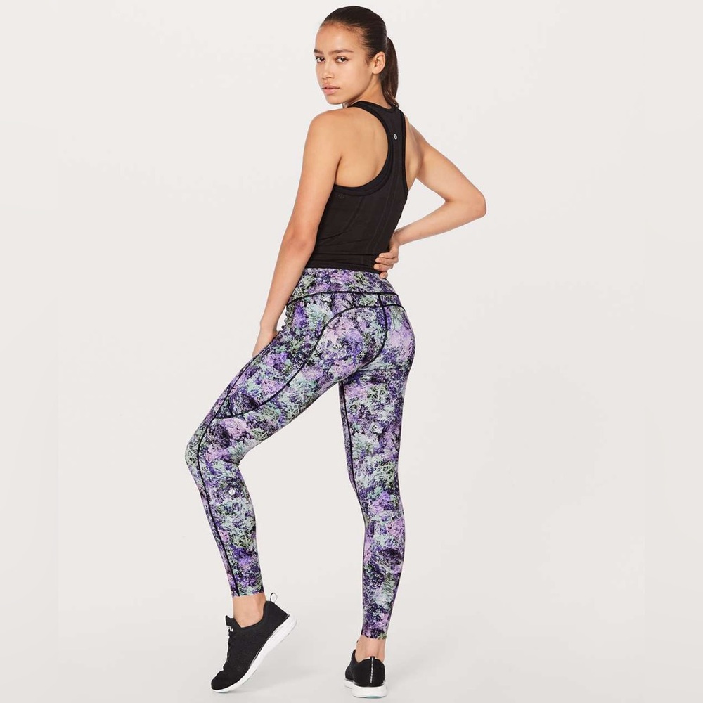 Lululemon Fast & Free 7/8 Tight II 25" in Vivid Vision Multi Black Size 6